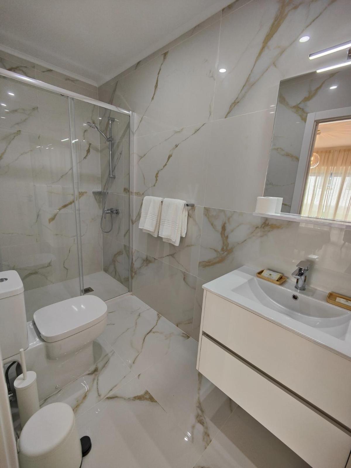 Corkoon Boutique Studios & Apartments - Duna Parque Resorts & Hotels فيلا نوفا دو ميلفونتس الغرفة الصورة